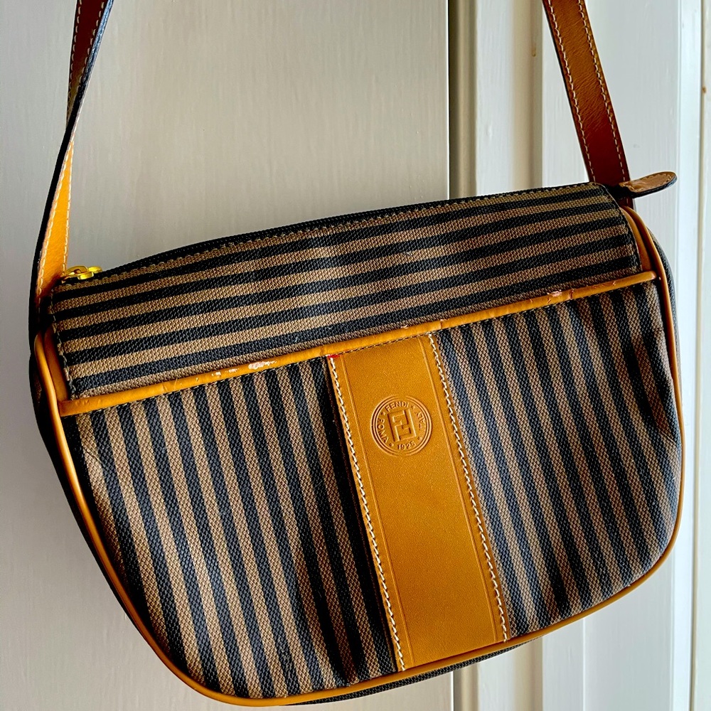 Authentic gently worn Fendi cross body bag.